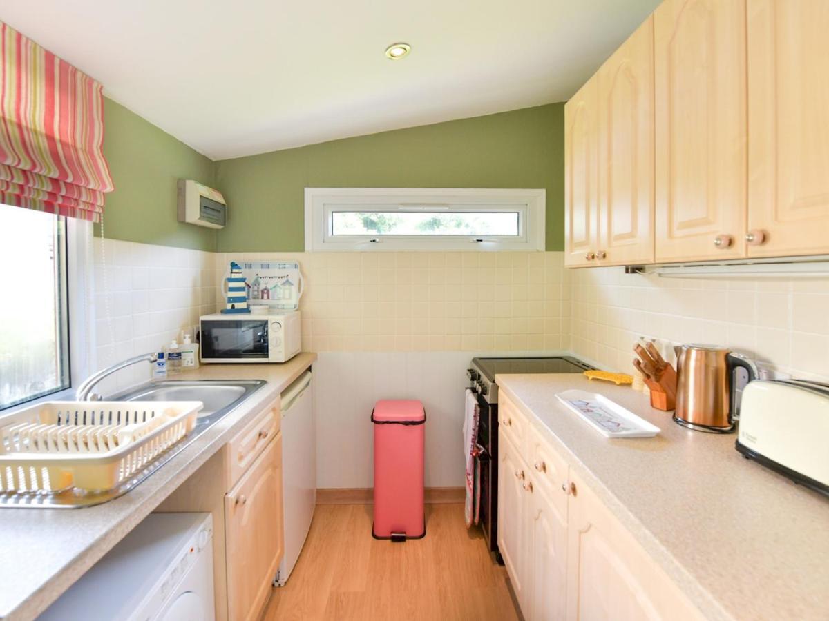 Pass The Keys Gower Beach Staycation Caswell Bay - Sleeps 4 สวอนซี ภายนอก รูปภาพ